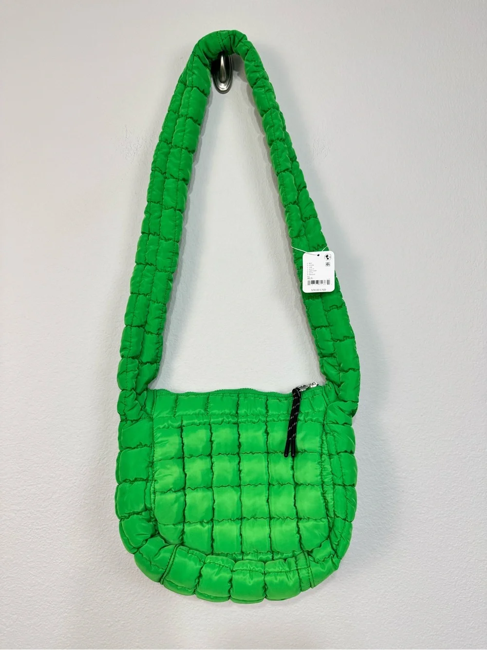 Free People FP Movement Quilted Baby Carryall Sling Bag Kelly Bag Puffy Sporty